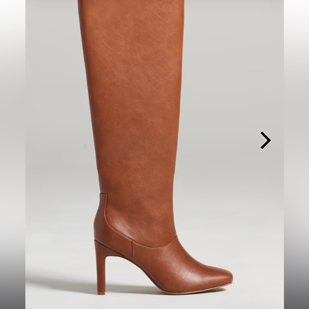 NWT faux leather Square Toe Camel Knee High Boots w/ Zipper
